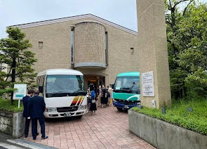 ハイヤー・貸切バスを一括手配